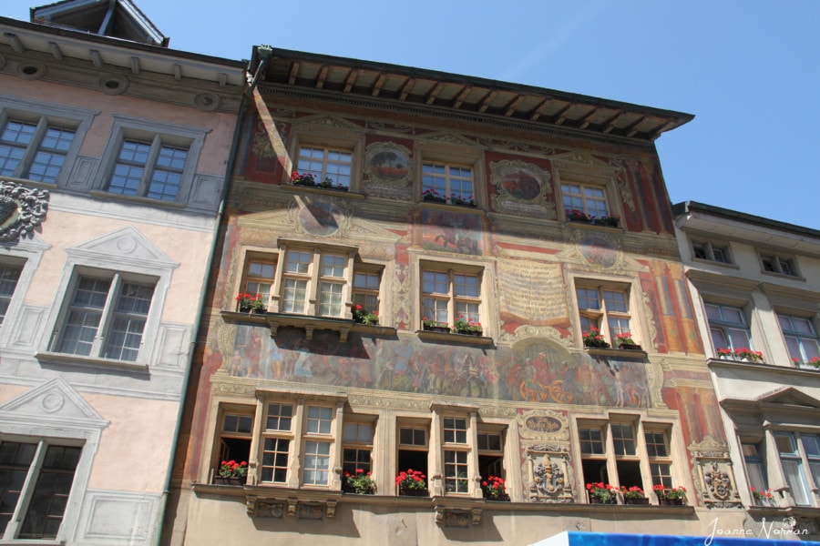 three story house with paintings in Schaffhausen
