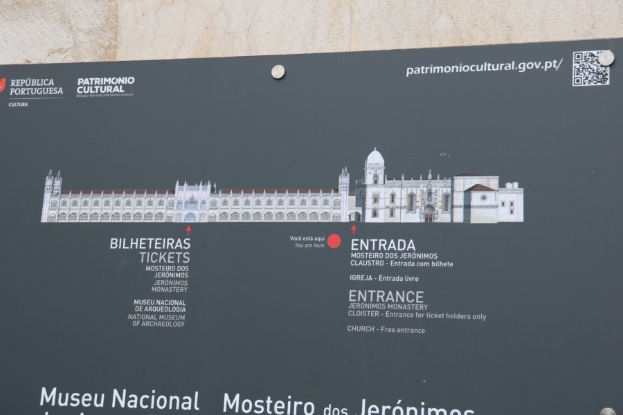blue sign with drawing of monastery showing entrance for a day in belem