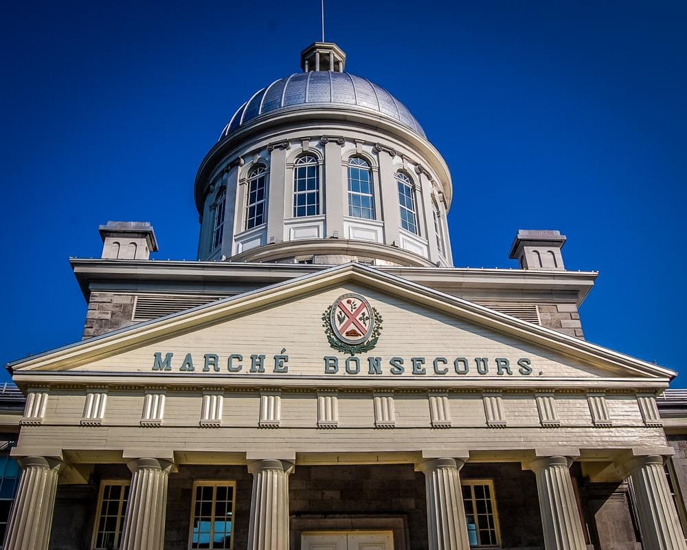 large white building with Marche Bonsecours written on it
